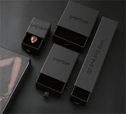 Ювелирные украшения Серёжка Ожерелье Черный логотип Печать Организатор ящик в бумаге Kraft для сумки