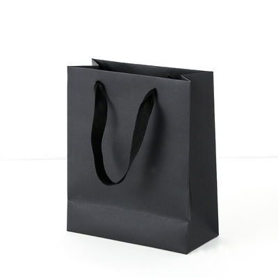 Напечатанное на заказ логотип Luxury Boutique Shopping Бумажные сумочки для подарков